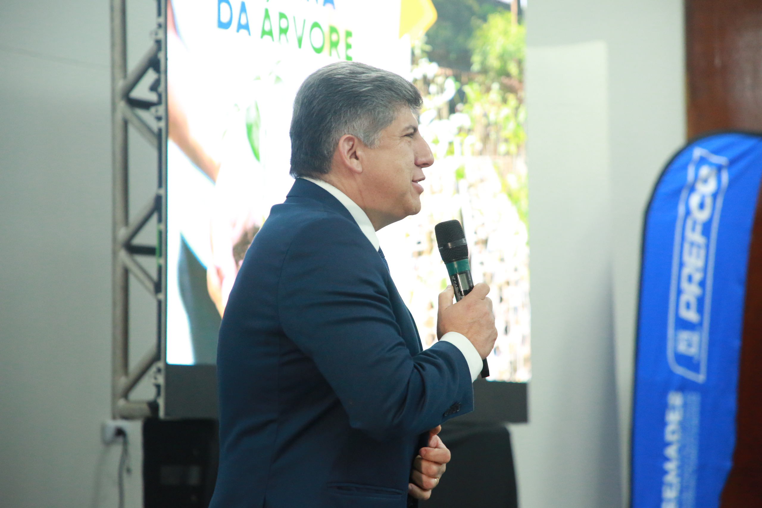 Lidio Lopes destaca iniciativa de plantio e manejo sustentável de árvores em evento da prefeitura de Campo Grande