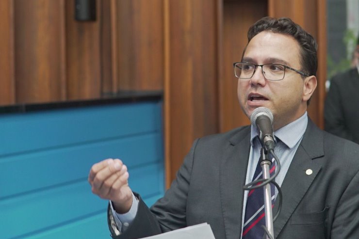 Pedrossian Neto apresenta novo PL prevendo transparência na fila de pacientes do SUS