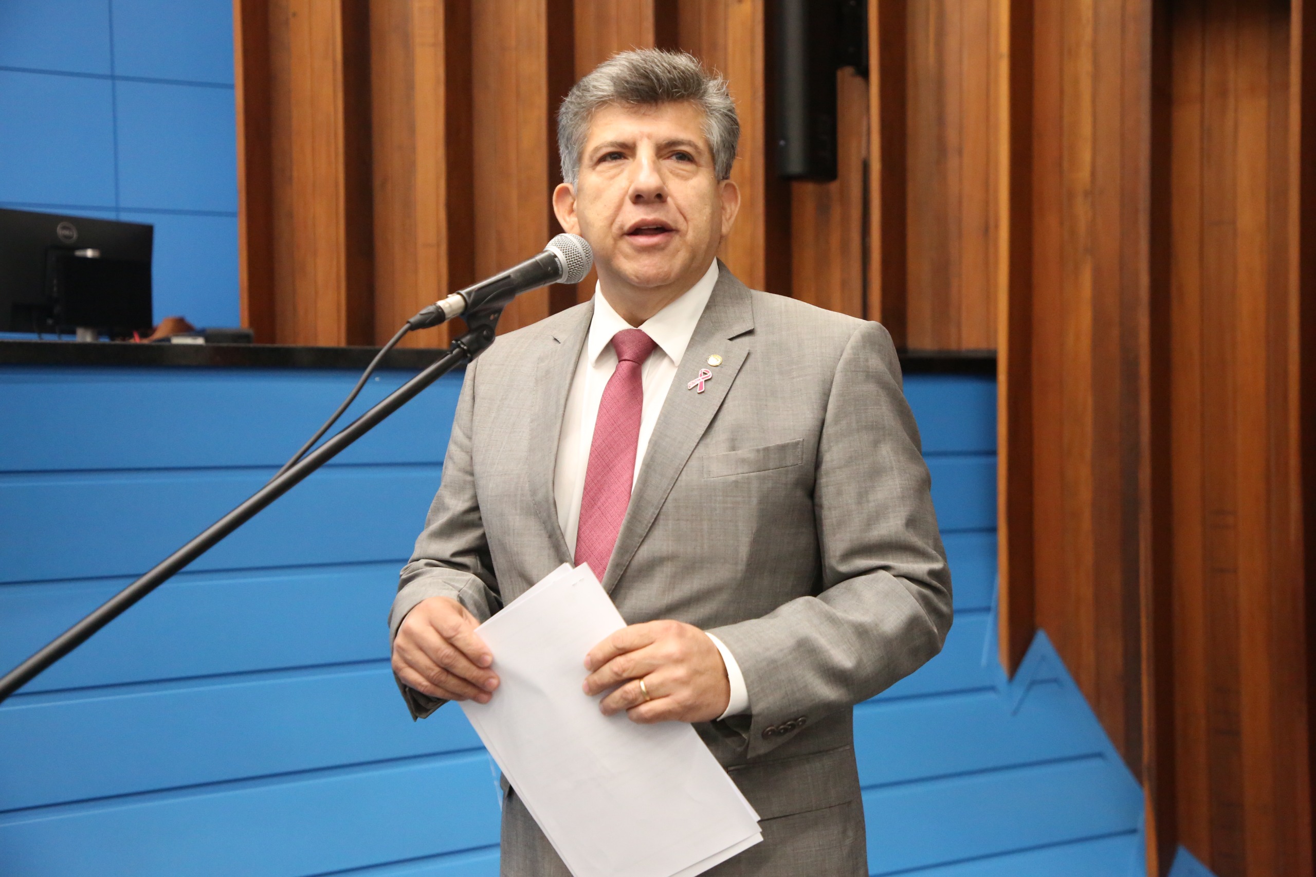 Lidio Lopes destaca necessidade de reestruturação na Escola Estadual José Ferreira, em Três Lagoas
