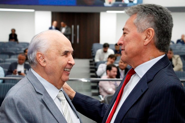 Hashioka e Londres pedem recapeamento da MS-475 próximo ao distrito de Guassulândia