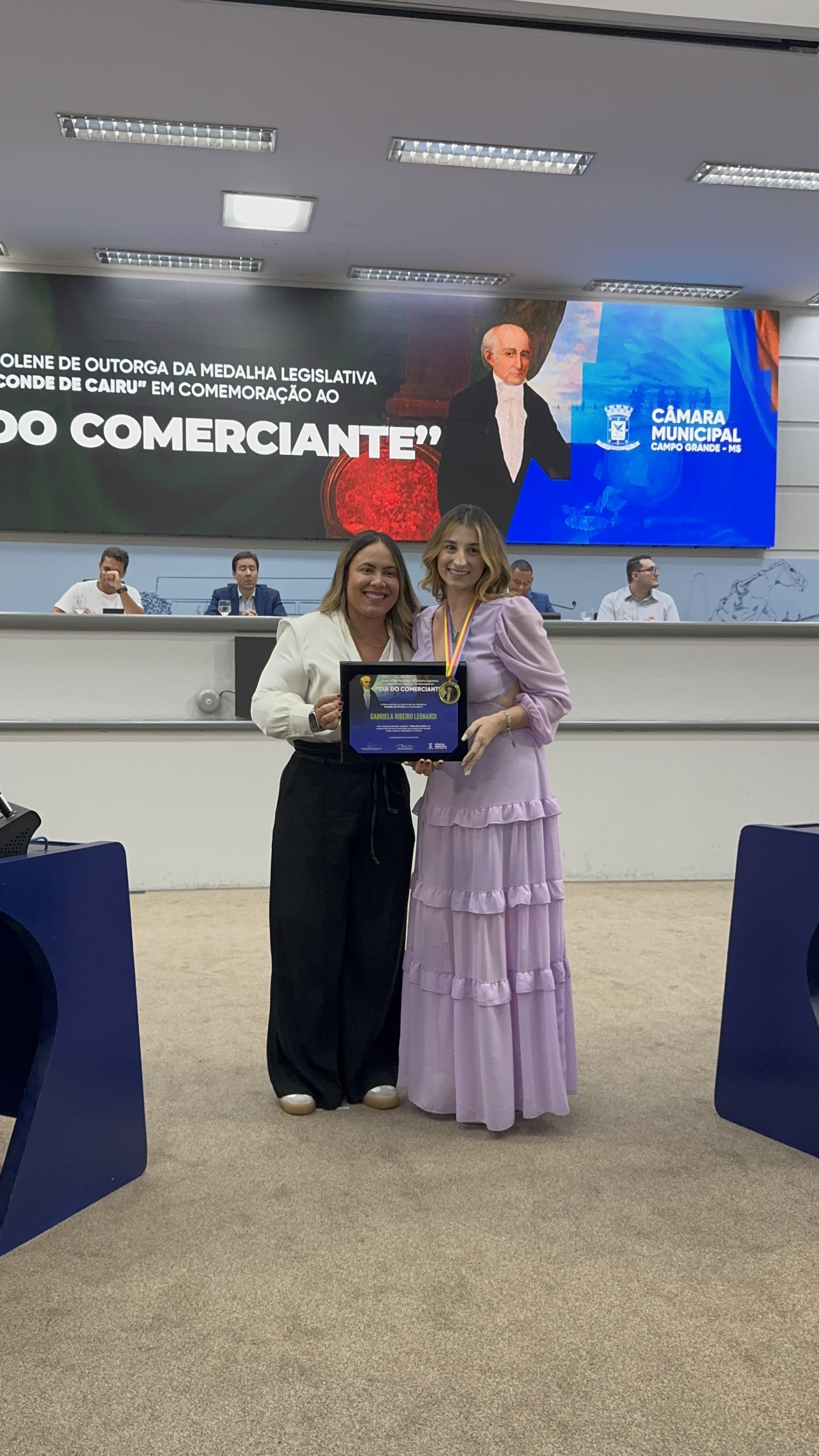 Ana Portela reforça compromisso com o empreendedorismo feminino em homenagem ao  “Dia do Comerciante”