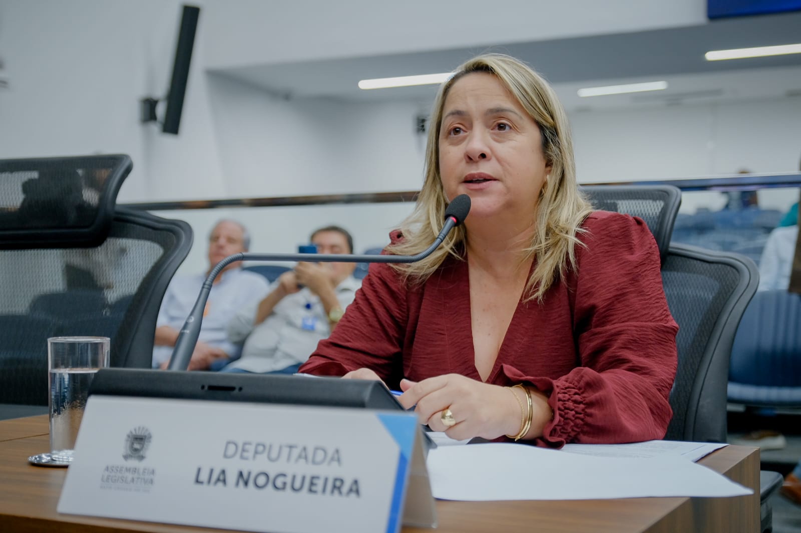 Frente Parlamentar inicia debate por respeito  e segurança aos profissionais da saúde
